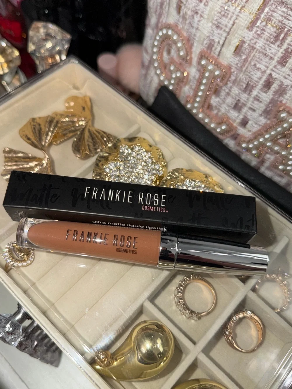 Frankie Rose Ultra Matte Liquid Lipstick in color Dreamy